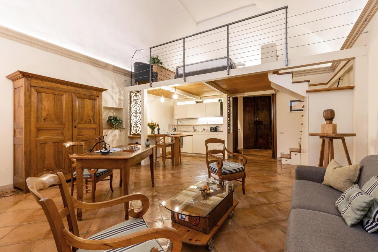 Rome As You Feel - Charming Loft Campitelli In Navona Екстериор снимка