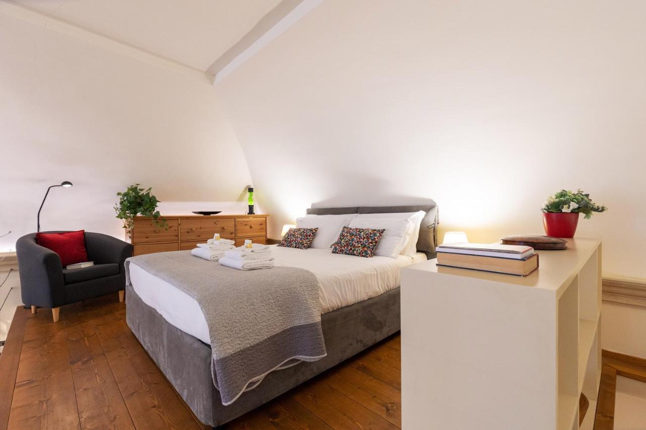 Rome As You Feel - Charming Loft Campitelli In Navona Екстериор снимка
